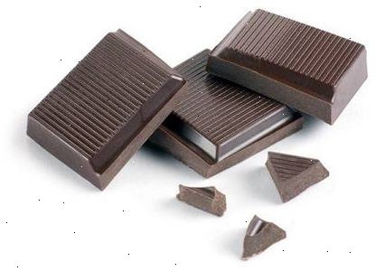 Hoe de voordelen voor de gezondheid van donkere chocolade te krijgen. Verlaagt de bloeddruk.