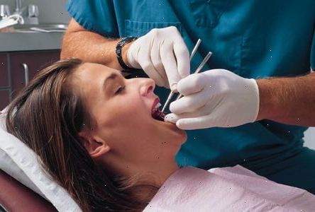 Een ontbrekende tand betekent veel voor een persoon. Porseleinen veneers zijn gemaakt in een tandtechnisch laboratorium en vraagt dagen finish.